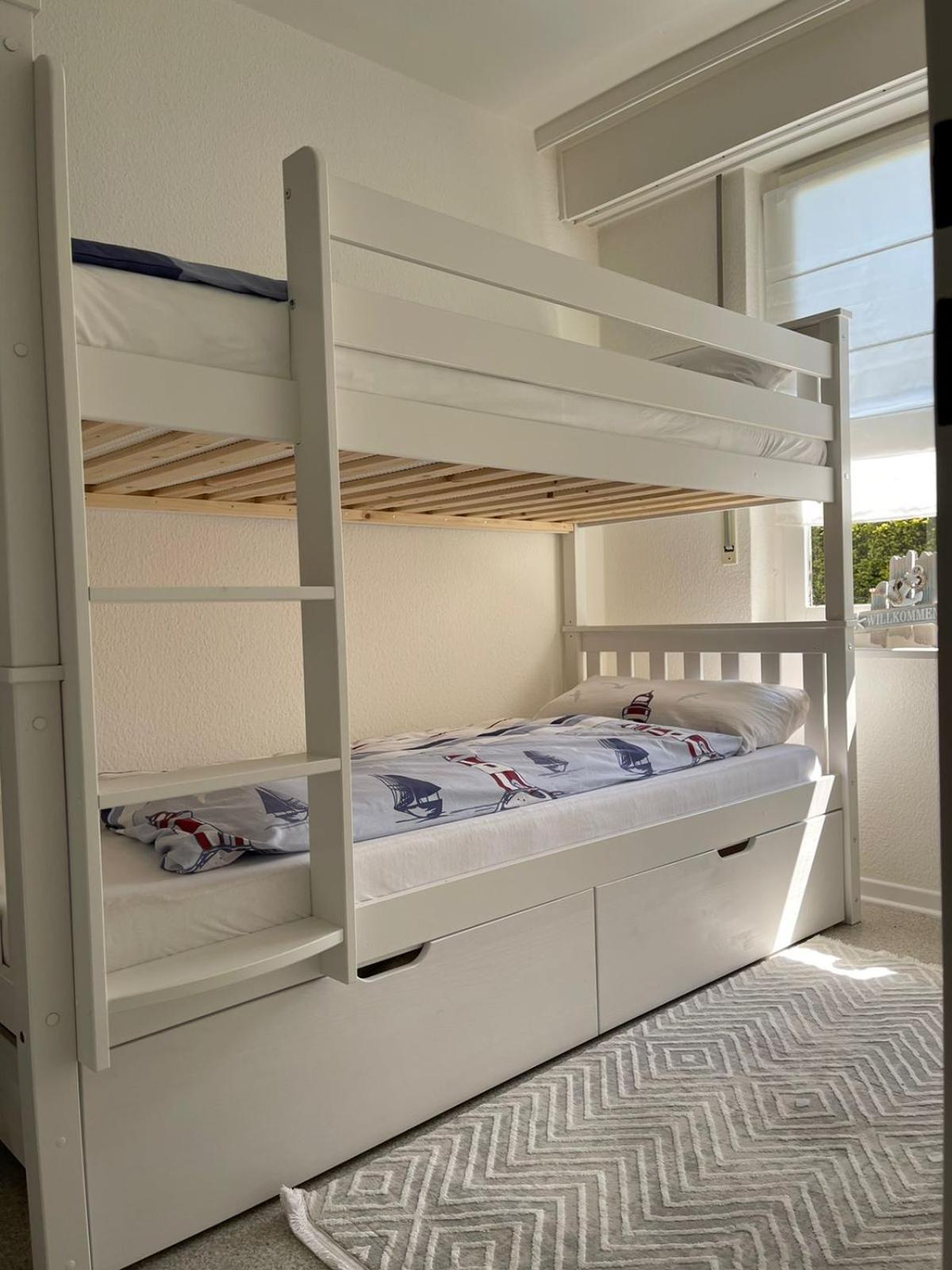 Ferienwohnung Strandoase Inklusive Terrasse Und Parkplatz - Sonnenseite Scharbeutz Bagian luar foto